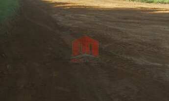 Imagem 2: Terreno Terreno Terreno / lote com venda por R$330.000