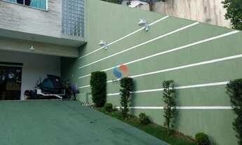 Imagem 5: Imponente Sobrado à venda com 5 dormitórios sendo 1 suíte master, acabamento todo em mármo