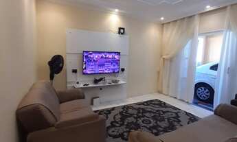 Imagem 2: Casa para venda com 138 metros quadrados com 4 quartos em Jardim Mesquita - Jacareí - SP