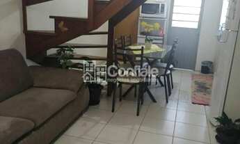 Imagem 2: Sobrado Padrão Casa com 2 dormitórios