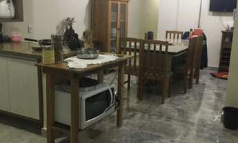 Imagem: Casa para aluguel com 180 metros quadrados