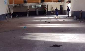 Imagem 2: Edifício residencial para aluguel possui 350 metros quadrados com 1 quarto