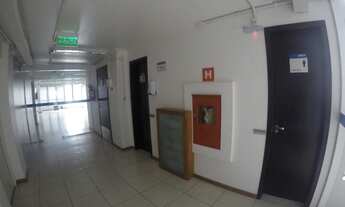 Imagem 2: SALA AÉREA NO ED. CENTRO EXEC. WALTER SOBIESIAK