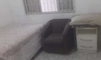 Imagem 2: Aluga quarto meninas