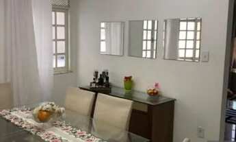 Imagem 3: Casa de condomínio para venda possui 460 metros quadrados com 4 quartos