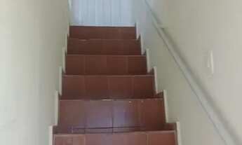 Imagem 2: Aluga-se uma casa na rua são Vicente n 50 , bairro Lagoa Nova