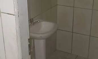 Imagem 4: Aluga-se Quarto com aluguel por R$450 /mês