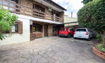 Imagem 2: Casa para Venda - 300m², 5 dormitórios, 2 vagas - Cavalhada