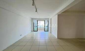 Imagem 3: Apartamento para venda possui 146 metros quadrados com 4 quartos em Boa Viagem - Recife