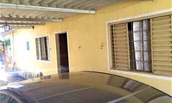 Imagem 5: R$200.00-casa 03 quartos,02 wc,sala ampla,quarto fundos-lote 30m por 10. vaga p 4 carros