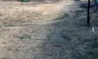 Imagem 4: Vende-se uma casa e dois apartamentos