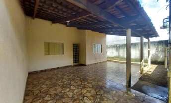 Imagem 2: Saia do Aluguel Casa com 2 dormitórios