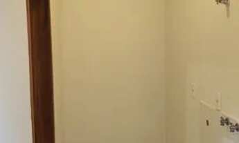 Imagem 5: Casa com 2 quartos sendo 1 suíte, prox. vias de acesso, coz. am, sala, banheiro, 4 vagas