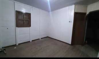 Imagem 5: Casa com 2 quartos sozinha no pátio