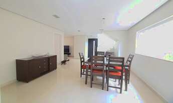 Imagem 2: Sobrado à venda no condomínio Royal Park em Uberlândia