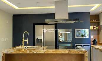 Imagem 3: Apartamento para venda com 136 metros quadrados com 3 quartos em Petrópolis - Porto Alegre