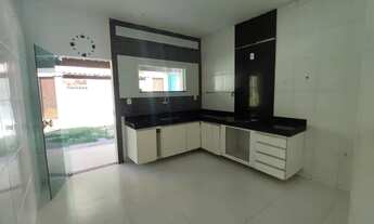 Imagem 3: Casa para venda possui 102 metros quadrados com 2 quartos em Outeiro - Araruama - RJ