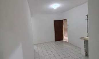 Imagem 4: Alugo casa 2 cômodos, banheiro e lavanderia