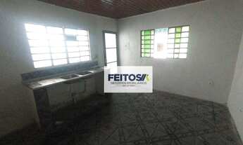 Imagem 2: Casa com 3 dormitórios para alugar por R$ 1.200/mês - Cidade Miguel Badra - Suzano/SP