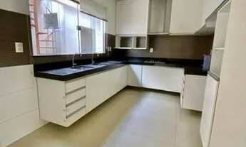 Imagem 5: Casa em Cond fechado - 4 suítes - com piscina