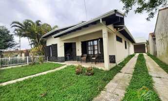 Imagem 2: Casa e Sobrado de 3 dormitórios à Venda - Xangri-lá