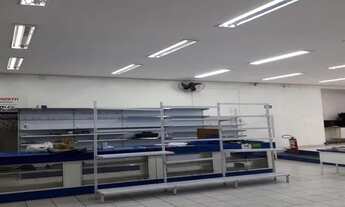 Imagem 5: Salão 150m² + Banheiro