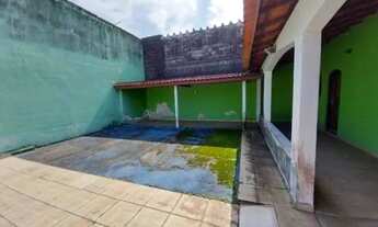 Imagem 6: Casa a venda na praia com 2 dormitórios, lado praia. Itanhaém/P