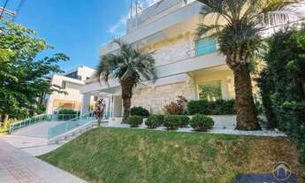 Imagem 2: Mansão de luxo em Jurerê Internacional - 6 suítes, vaga para 8 carros - piscina e sofistic