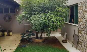 Imagem 2: Sobrado Casa de Rua com 5 Quarto(s) e 1 banheiro(s) à Venda, 235.00 por R$ 680000.00 no se