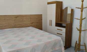 Imagem: Quarto mobiliado c cozinha compartilhada