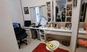 Imagem 6: REF: OFFICE2155 Sobrado no condomínio Jardins Atenas, sendo 5 quartos e 3 suítes sendo 321