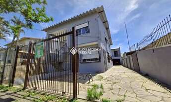 Imagem: Casa com 3 quartos e edícula nos fundos