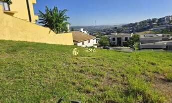 Imagem 4: Terreno 451m² com Vista para Montanhas no Urbanova