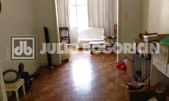 Imagem 4: Apartamento á venda, a 2 minutos do Metrô Saens Pena, 88m², 2 salas, 2 quartos, suíte, cop