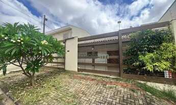 Imagem: Casa com 4 dormitórios à venda, 240 m²