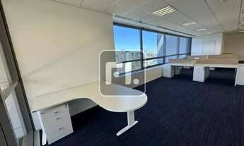 Imagem 4: Escritório para aluguel e venda possui 295 metros quadrados em Cidade Monções - São Paulo