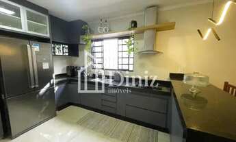 Imagem 2: Casa para venda possui 180m2 com 3 quartos sendo 1 suíte no bairro Santa Maria de Nazaré e