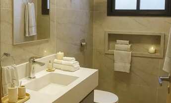 Imagem 4: Casa em Condomínio com 4 Quarto(s) e 5 banheiro(s) para Alugar, 220 m² por R$ 17000 / Mês