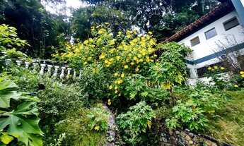 Imagem 6: Casa para locação tem 600 metros quadrados com 4 quartos