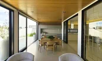 Imagem 2: Sobrado de Alto Padrão à Venda Alphaville 1 Vista Definitiva | Condomínio Exclusivo