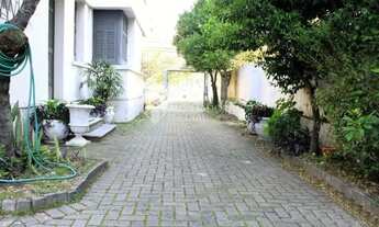 Imagem 3: Casa sobrado residencial em localização privilegiada do bairro!