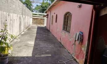 Imagem 4: Casa com Edicula e churrasqueira no Gaivotas