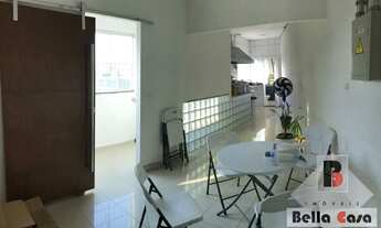 Imagem 2: Esquina a venda no carrão