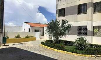 Imagem 7: Contato: <br>Apartamento para venda com 65 metros quadrados com 3 quartos em Farolân