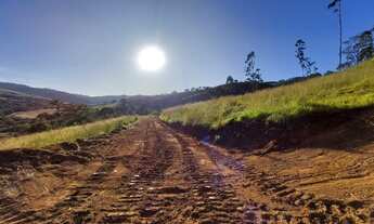 Imagem 2: Chácaras com abundância de água açude para pesca