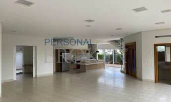 Imagem 4: Casa de condomínio térrea para venda possui 420 metros quadrados com 4 quartos