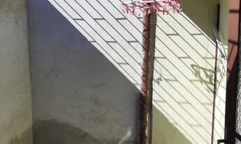 Imagem 7: RESIDÊNCIA TÉRREA EM CONDOMÍNIO COM ÁREA NOS FUNDOS PARA CHURRASQUEIRA.