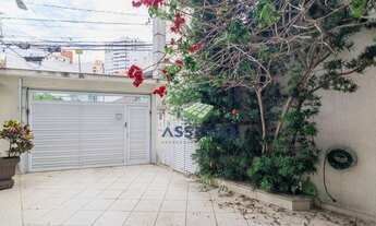 Imagem 5: Casa de 198 m², com 3 suítes, espaço gourmet com churrasqueiras, quintal, 3 vagas de carro