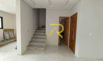 Imagem 4: Sobrado de frente para rua com terreno à venda no Guabirotuba