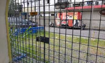 Imagem 2: Alugo casa - Madalena 07 salas, 2 WC - Recife - PE